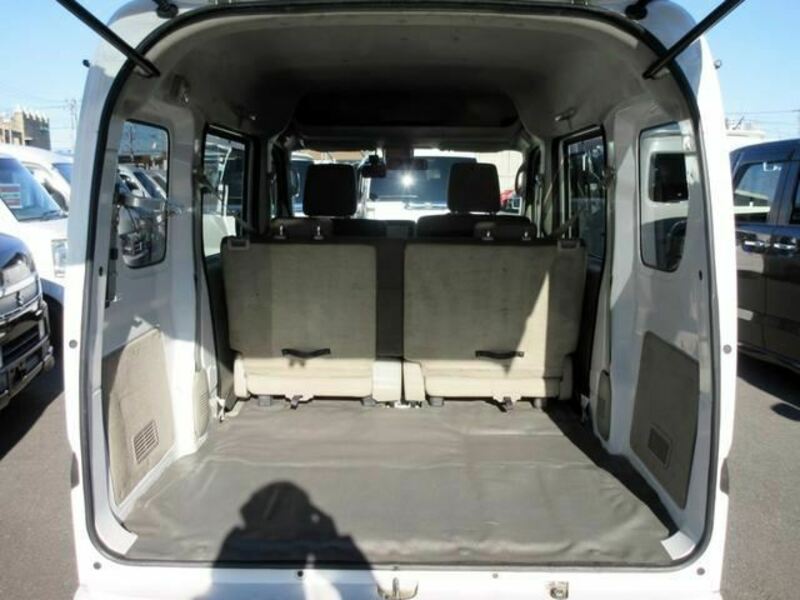 MINICAB VAN-16