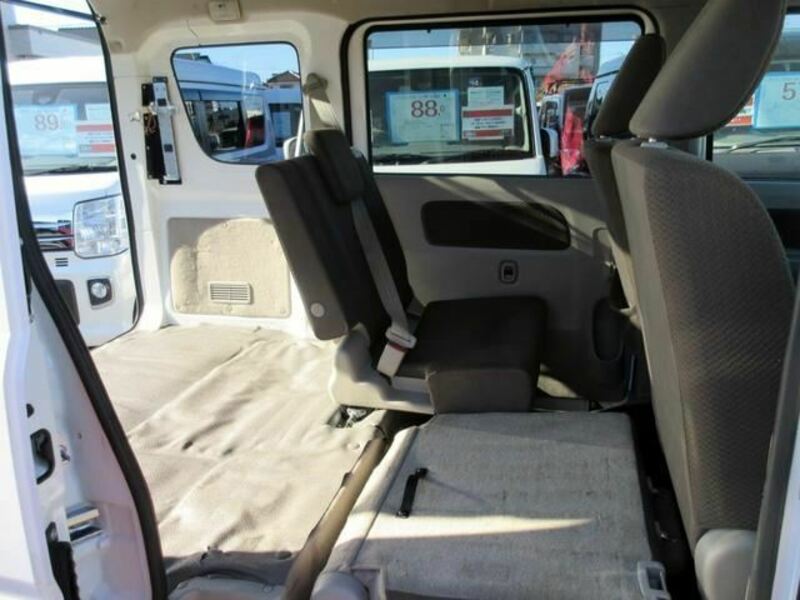MINICAB VAN-26