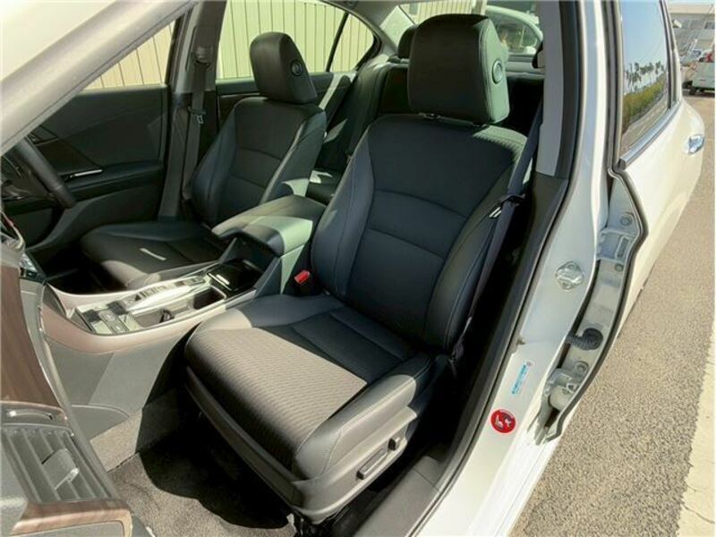 ACCORD HYBRID-43