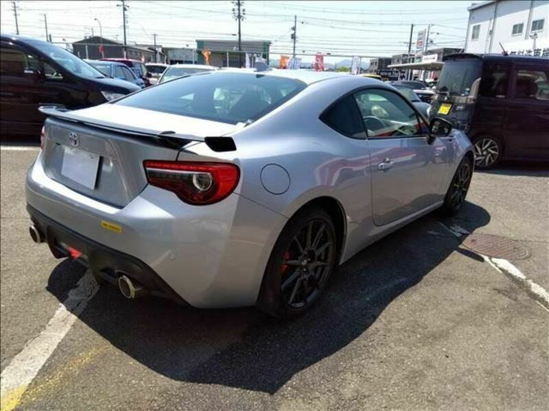 86-3