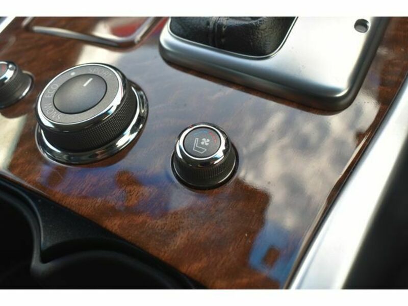 FUGA HYBRID-4