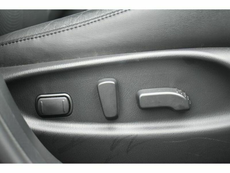 FUGA HYBRID-12