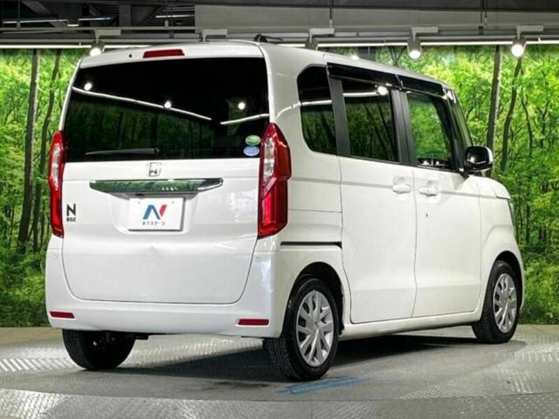 N BOX