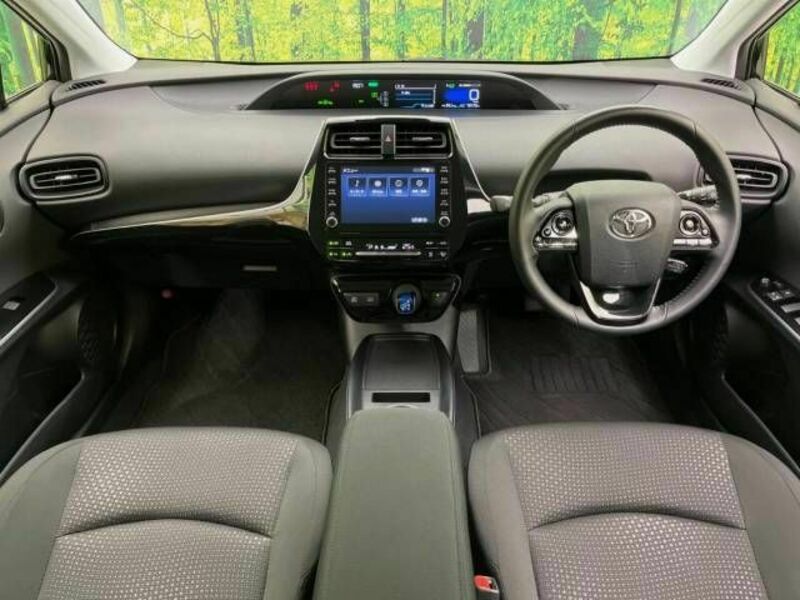 PRIUS-1