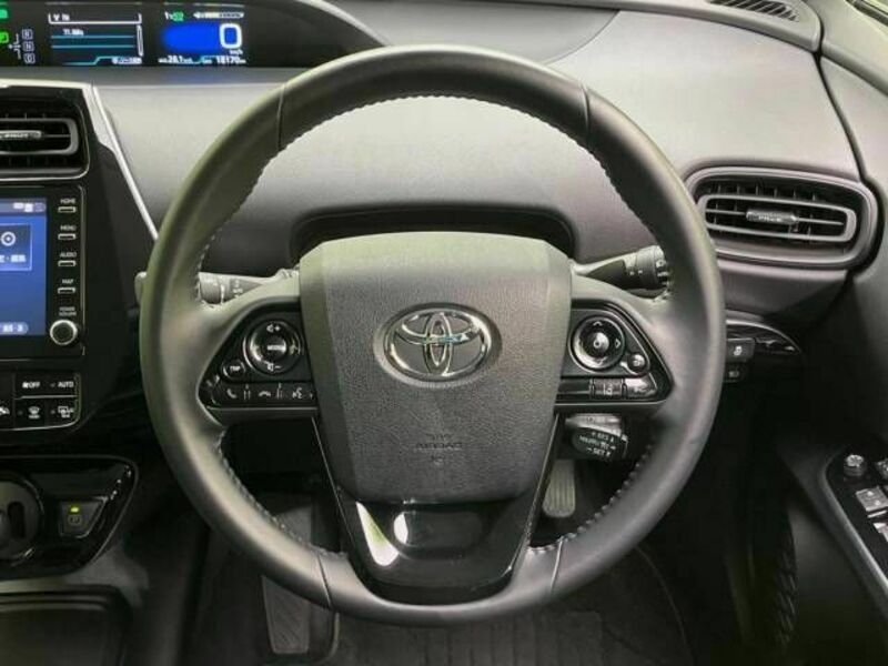 PRIUS-10