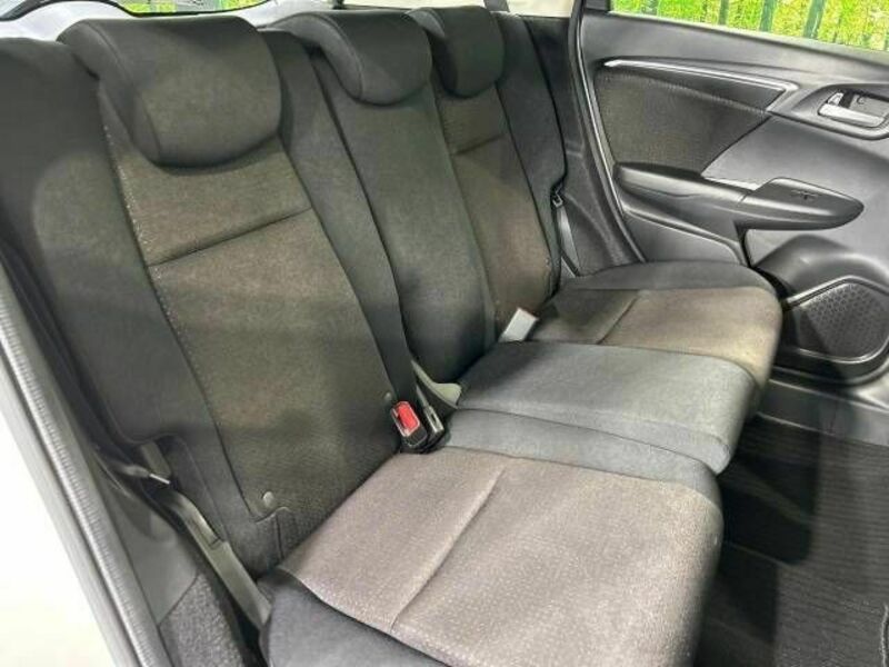 FIT HYBRID-8