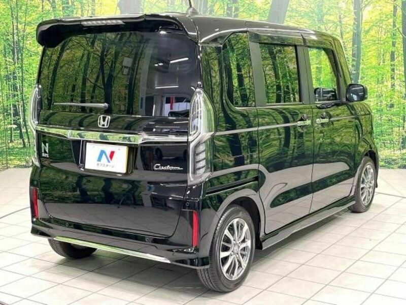 N BOX CUSTOM-17