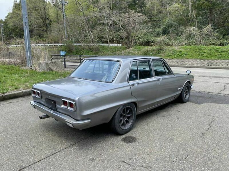 SKYLINE-7