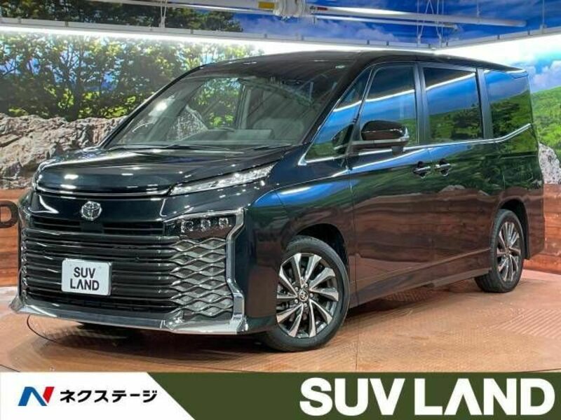 TOYOTA　VOXY