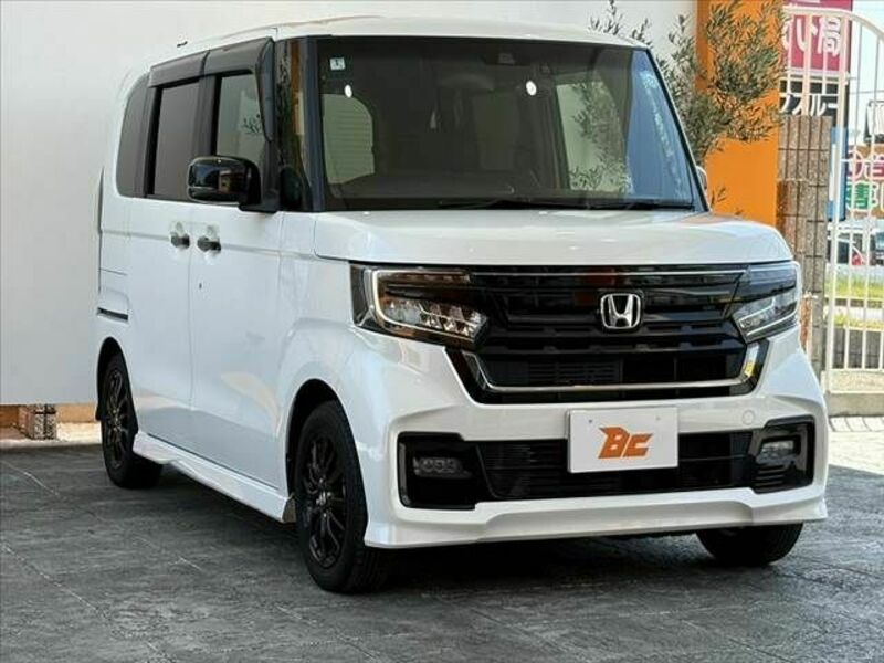 N BOX CUSTOM-7