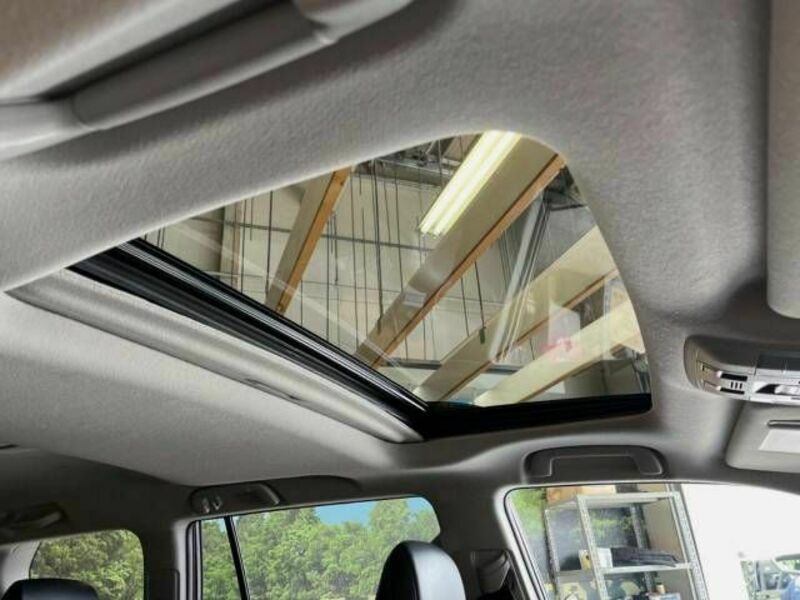 LAND CRUISER PRADO-4