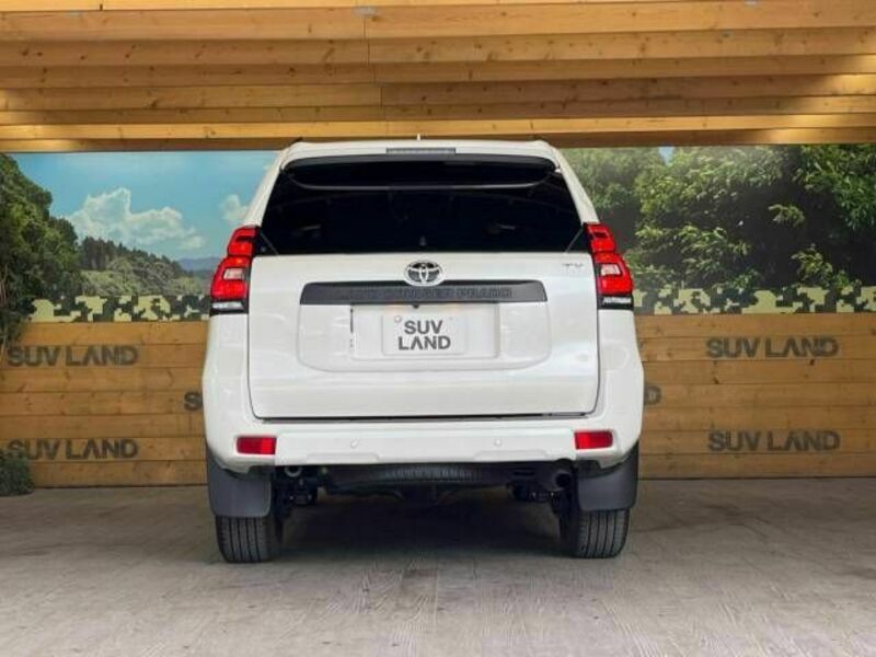 LAND CRUISER PRADO-14