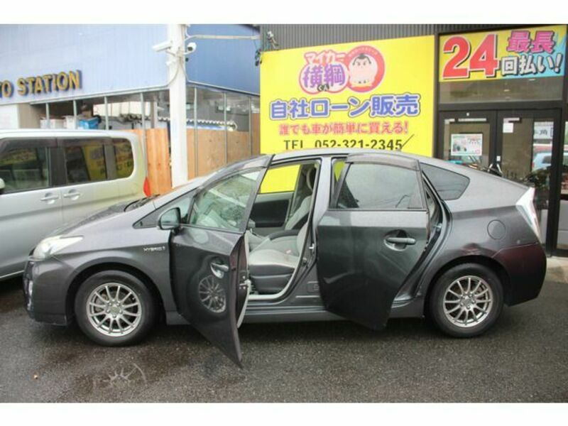PRIUS-14