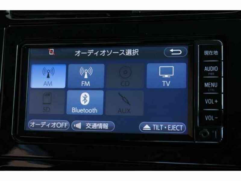 PRIUS-11