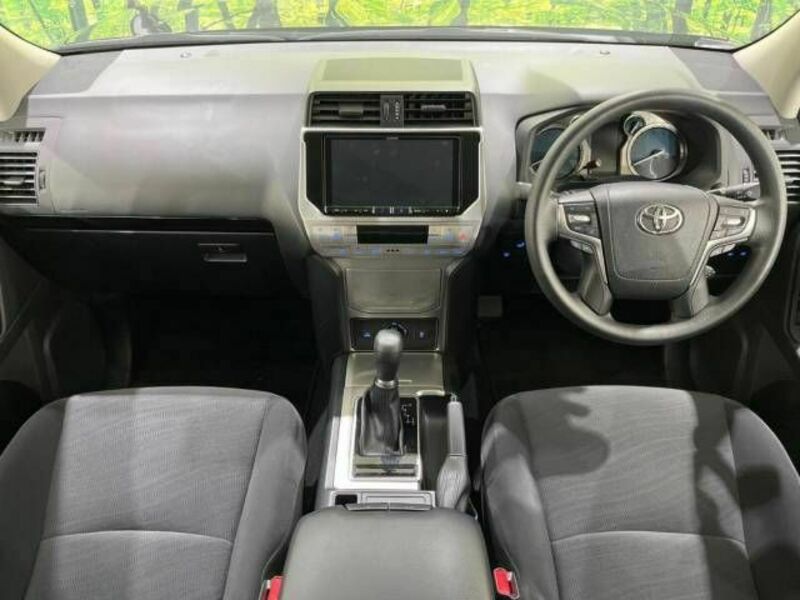 LAND CRUISER PRADO-1