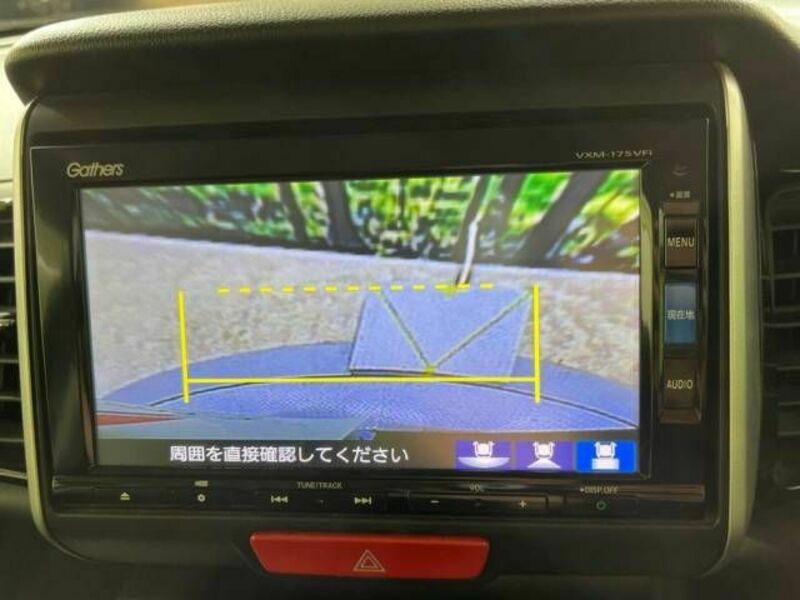 N BOX CUSTOM-3
