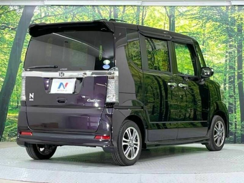 N BOX CUSTOM-16