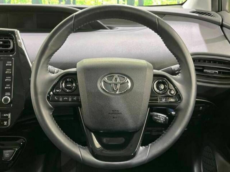 PRIUS-10