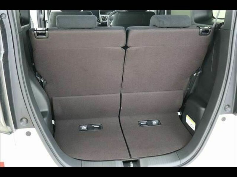 N BOX CUSTOM-13