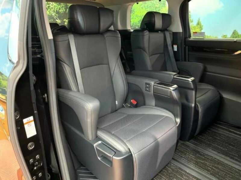 ALPHARD-11
