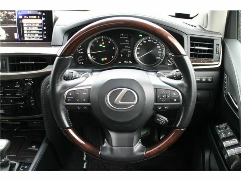 LX
