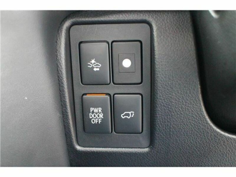 LX