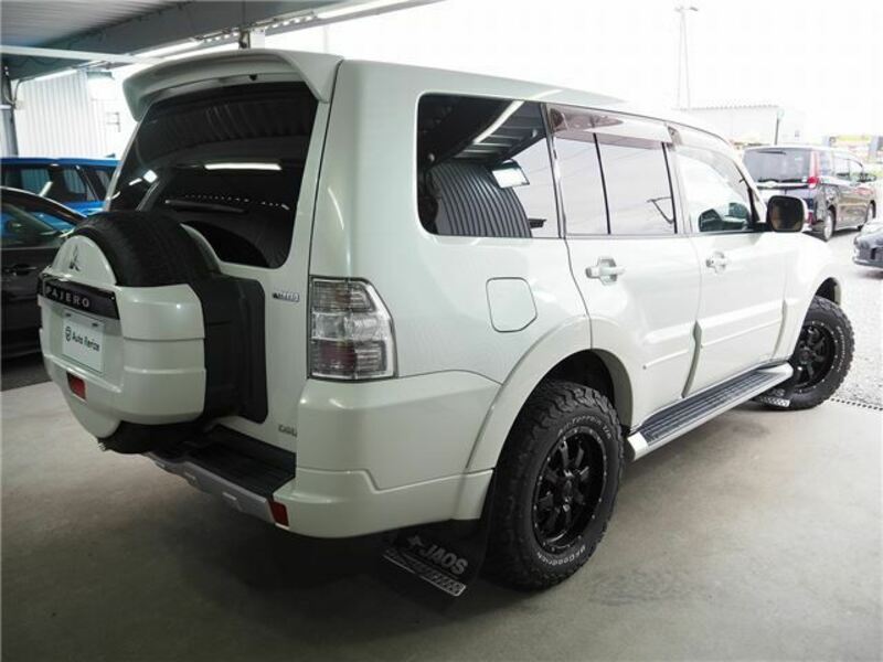 PAJERO