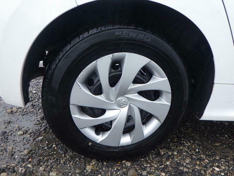 YARIS-8