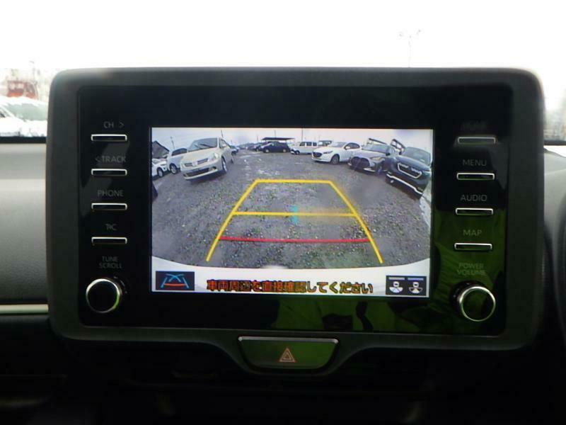 YARIS-28