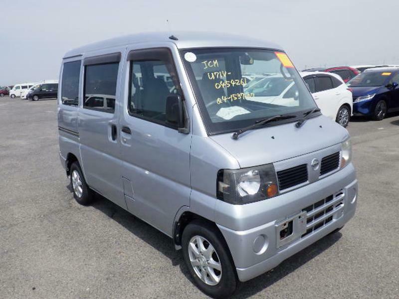 NISSAN　CLIPPER VAN