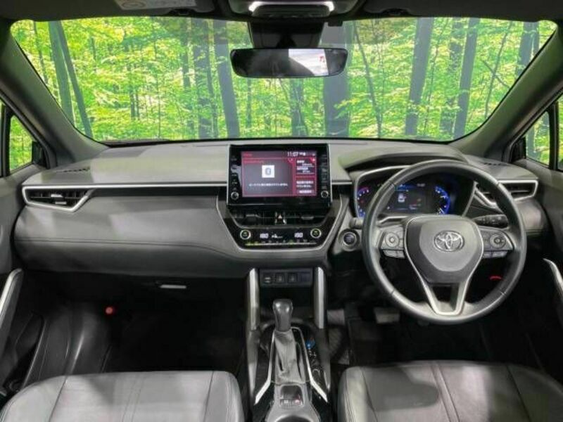 COROLLA CROSS-1