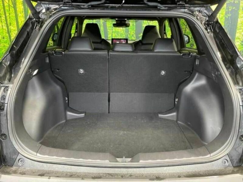 COROLLA CROSS-10