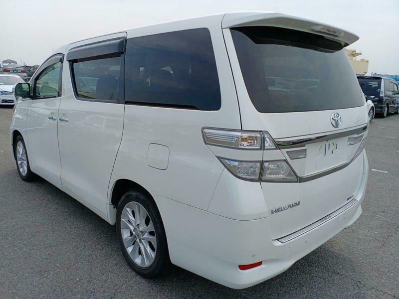 VELLFIRE-28