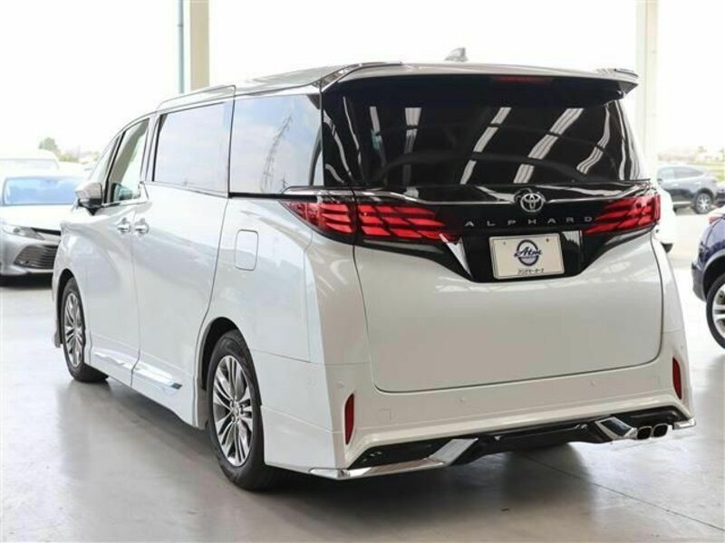 ALPHARD-5
