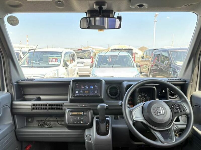 N-VAN
