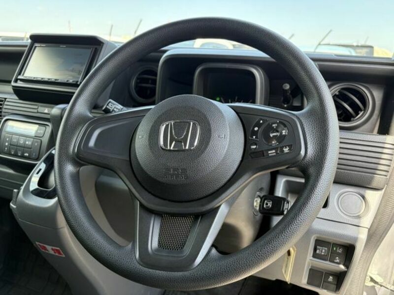 N-VAN