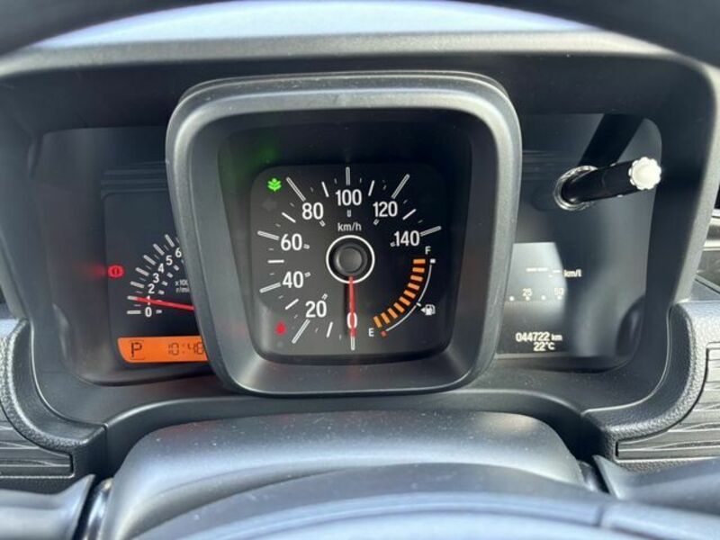 N-VAN