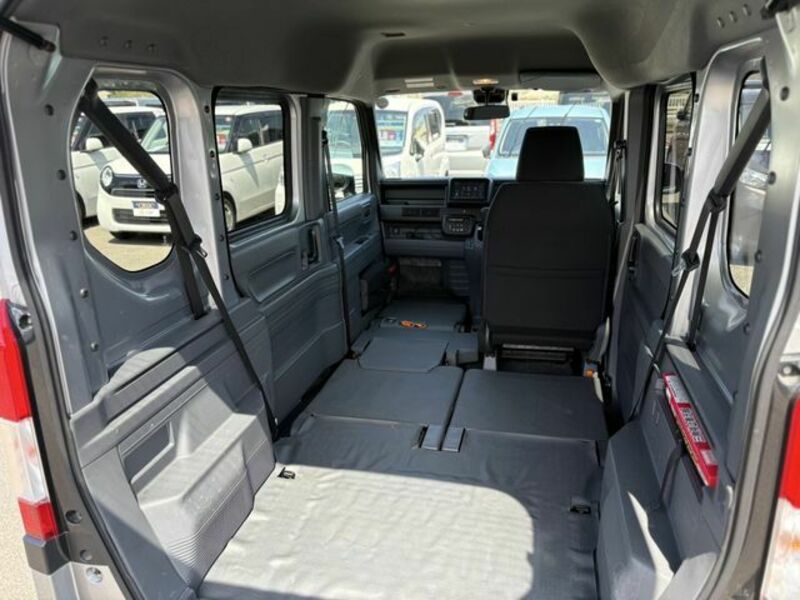 N-VAN
