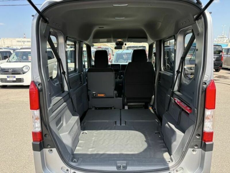 N-VAN