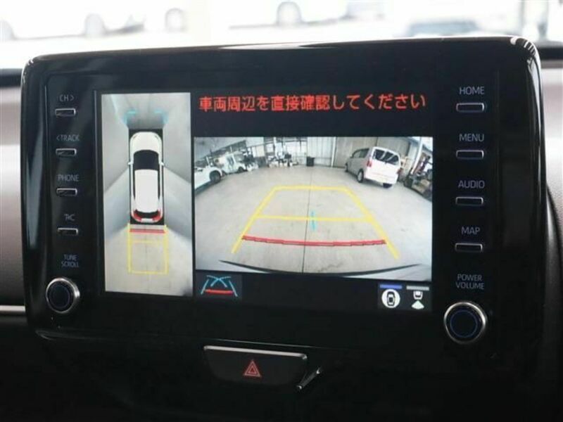 YARIS CROSS-3