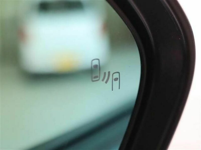 YARIS CROSS-5