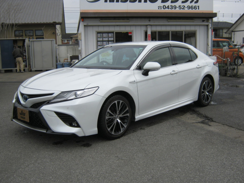 TOYOTA　CAMRY