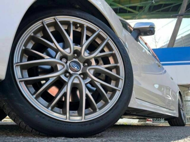 WRX S4-11