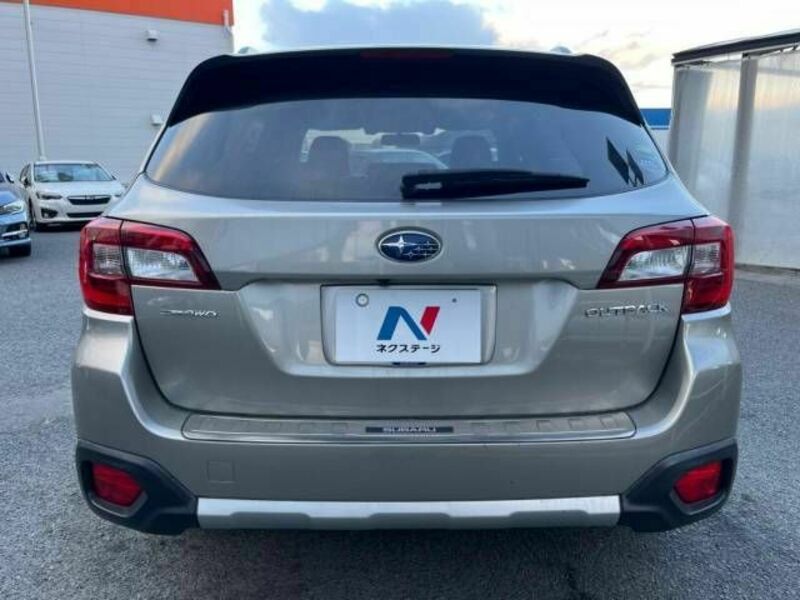 LEGACY OUTBACK-15