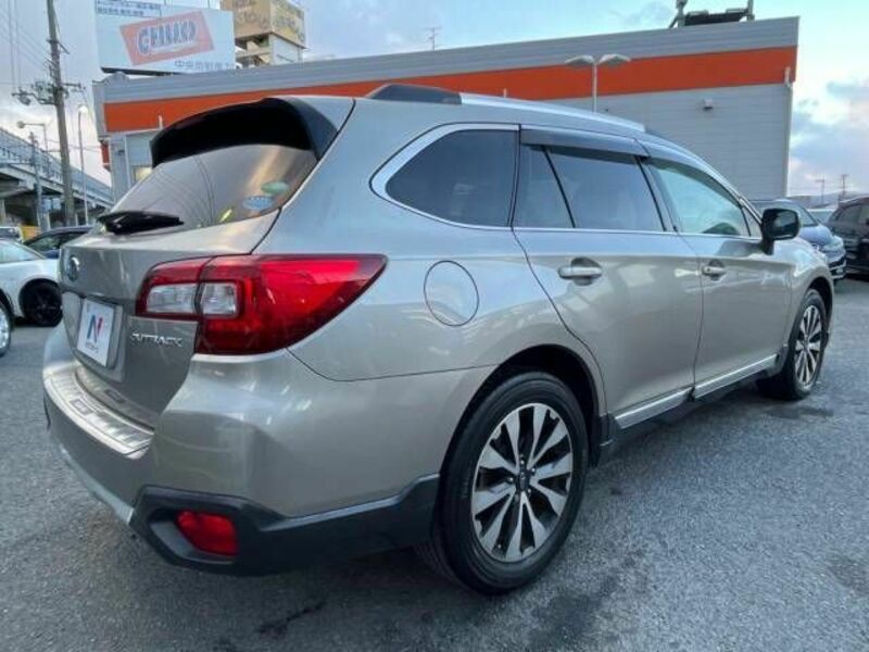 LEGACY OUTBACK-17