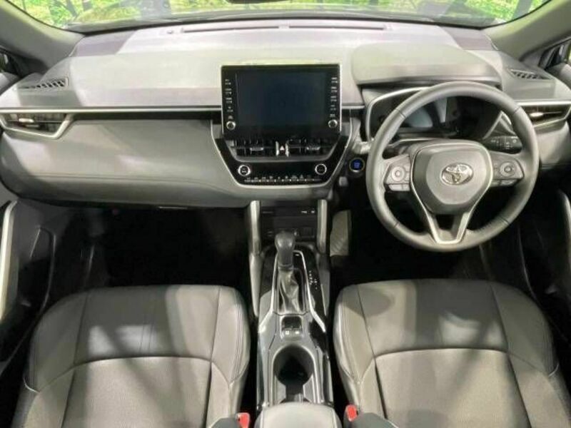 COROLLA CROSS-1