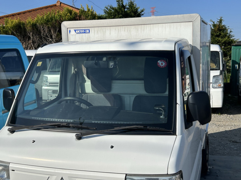 MINICAB TRUCK-12