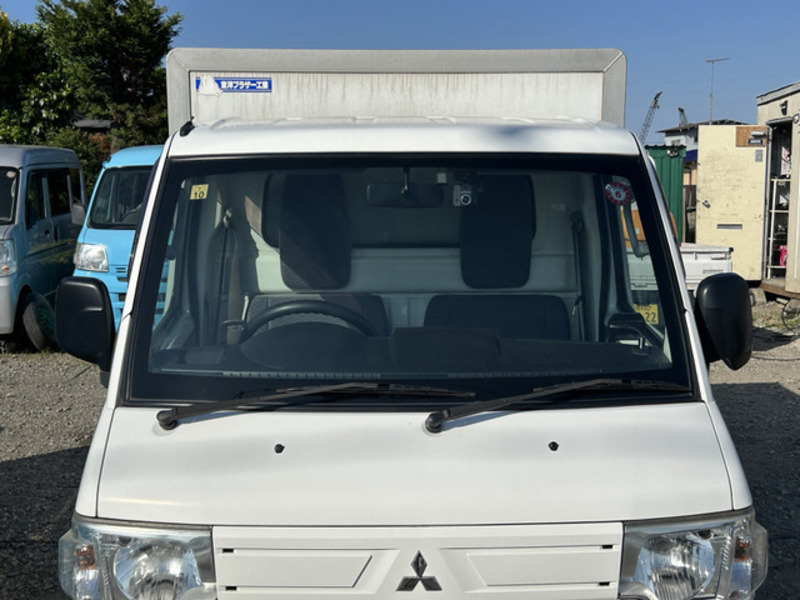 MINICAB TRUCK-10