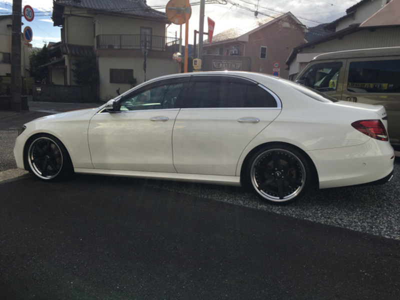 E-CLASS-8