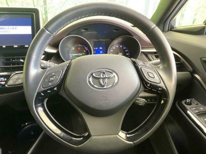 C-HR-10